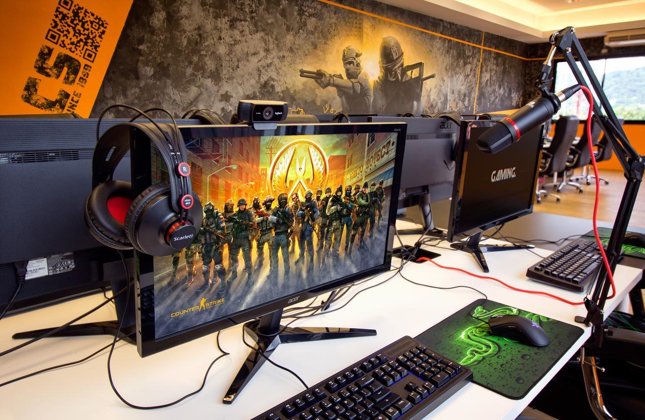 צ'אלונג Gamers Paradise Hotel מראה חיצוני תמונה