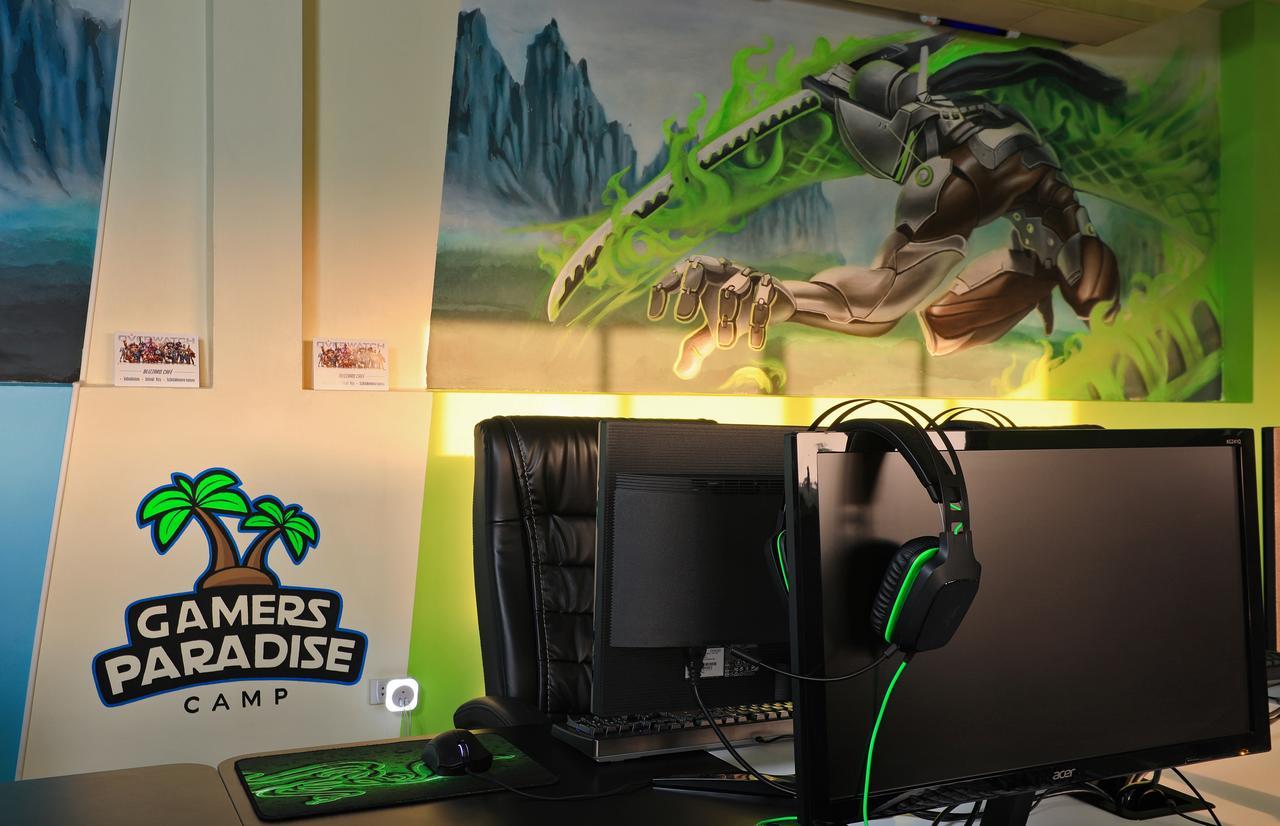 צ'אלונג Gamers Paradise Hotel מראה חיצוני תמונה